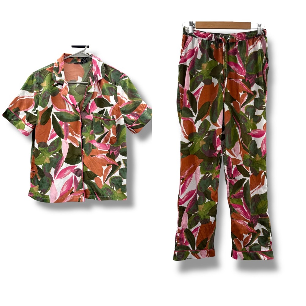 Tahari Pajama Set Women’s Size Small Leaf Print Button Shirt Pants Lounge‎